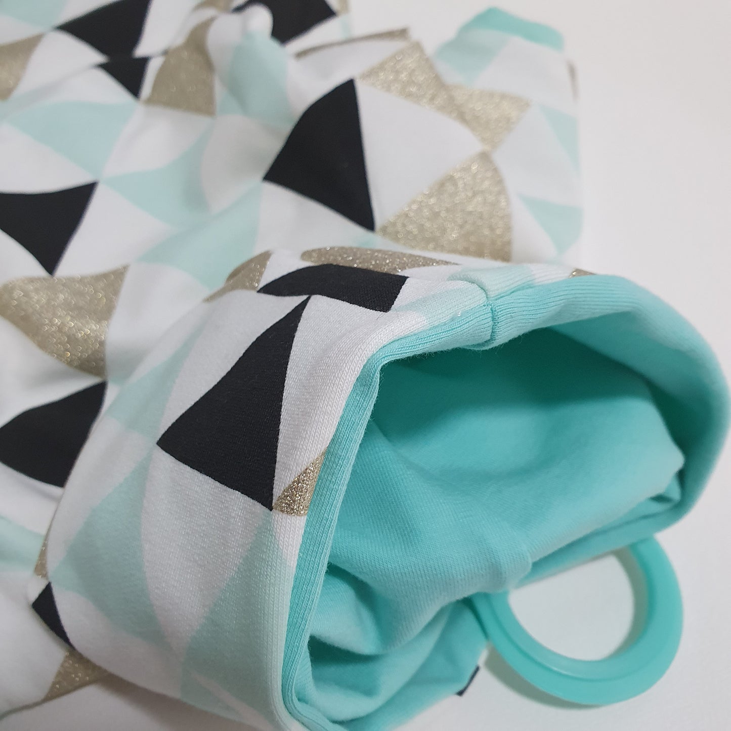 Hoodie Aqua Feathers