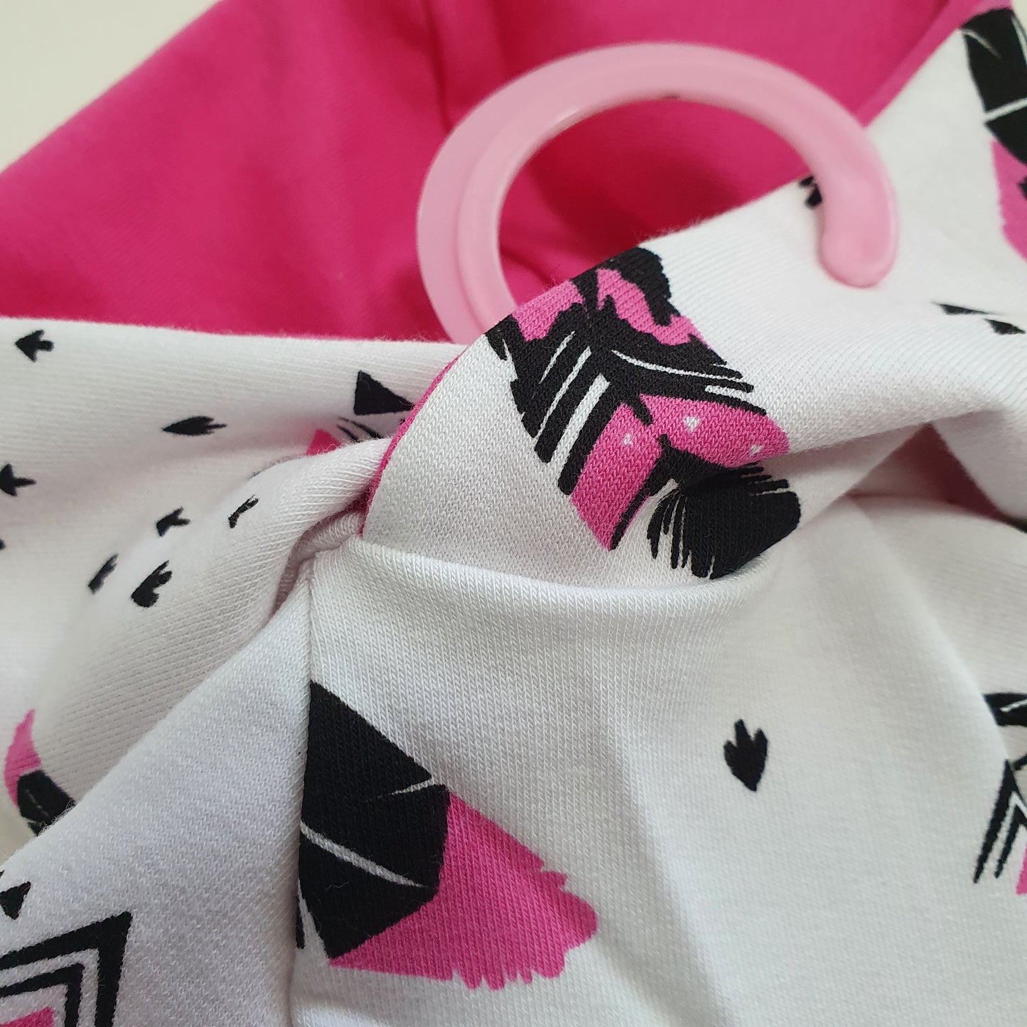 Hoodie Pink Feathers